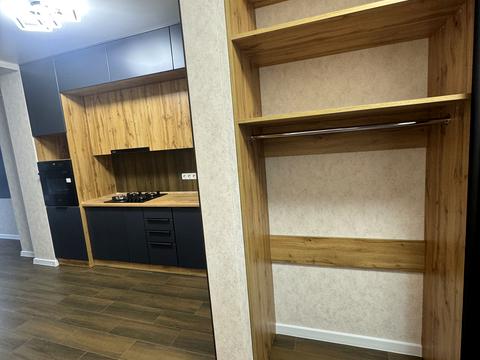 квартира за адресою Молодіжна вул., 10