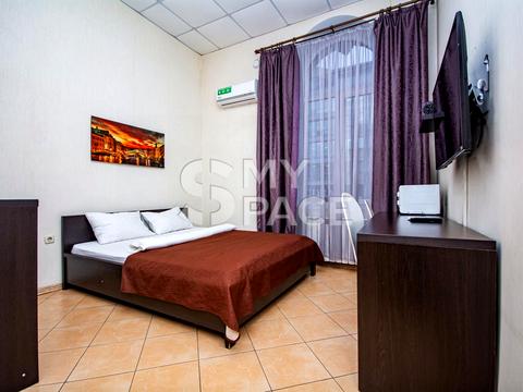 комерційна за адресою Саксаганського вул., 147/5