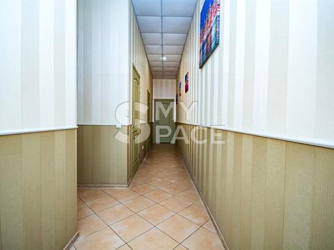 комерційна за адресою Саксаганського вул., 147/5