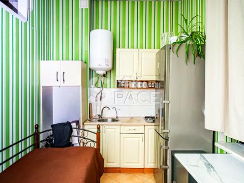 комерційна за адресою Саксаганського вул., 147/5