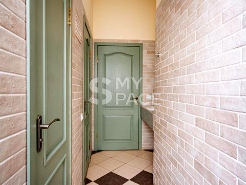 комерційна за адресою Саксаганського вул., 147/5