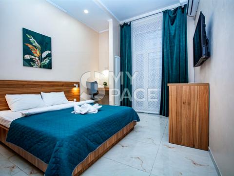 комерційна за адресою Саксаганського вул., 147/5