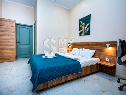 комерційна за адресою Саксаганського вул., 147/5