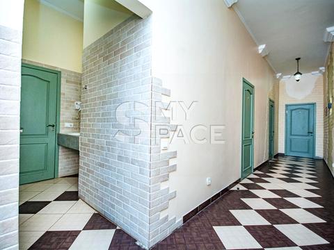 комерційна за адресою Саксаганського вул., 147/5