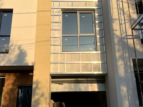 будинок за адресою Івана Богуна вул.