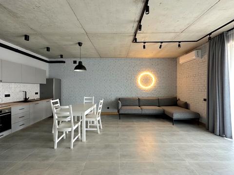 будинок за адресою 3-тя Будівельників вул.