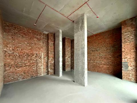 комерційна за адресою Льонокомбінатівська вул., 4