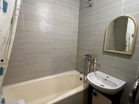 квартира за адресою Академіка Кіпріанова вул., 6-А