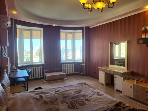 квартира за адресою Тополина вул., 30