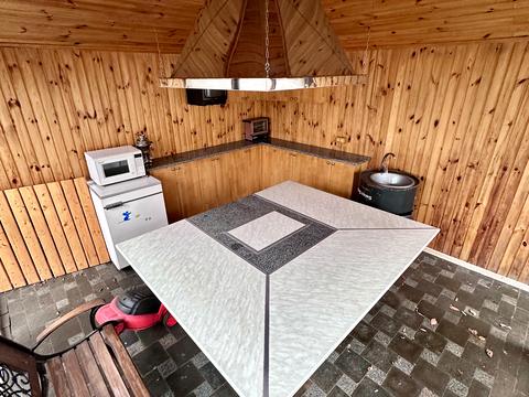 будинок за адресою Молодіжна вул.