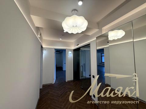 коммерческая по адресу Крещатик ул., 16