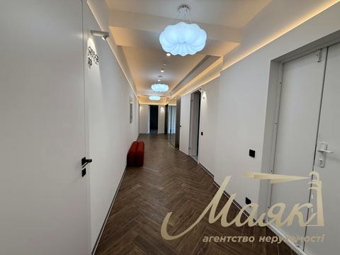 коммерческая по адресу Крещатик ул., 16