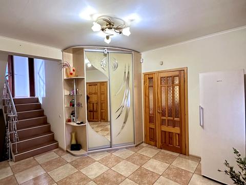 будинок за адресою Молодіжна вул.