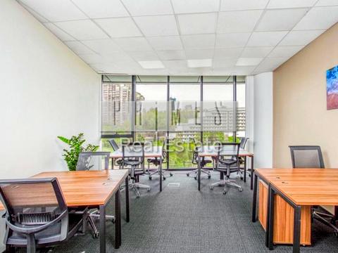 коммерческая по адресу вул. Болсунівська, 13