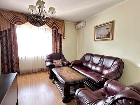 будинок за адресою Молодіжна вул.