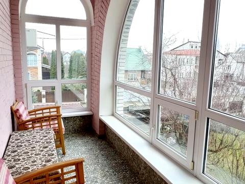 будинок за адресою Молодіжна вул.