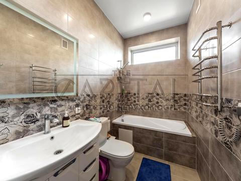 будинок за адресою Броварський