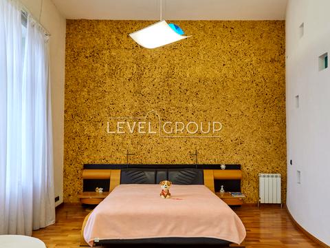 квартира по адресу Андреевский спуск, 34