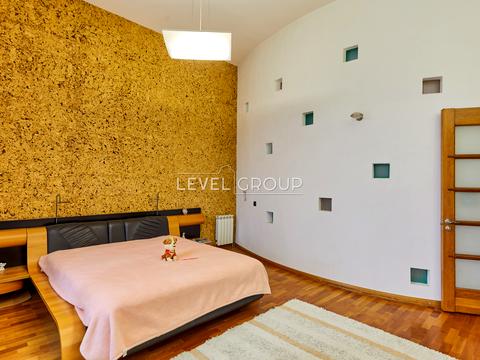 квартира по адресу Андреевский спуск, 34