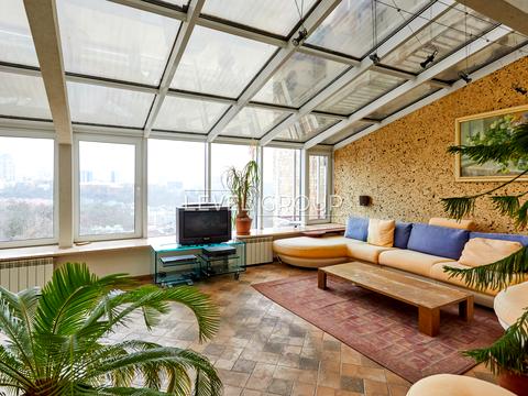 квартира по адресу Андреевский спуск, 34