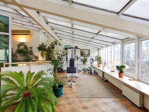 квартира по адресу Андреевский спуск, 34