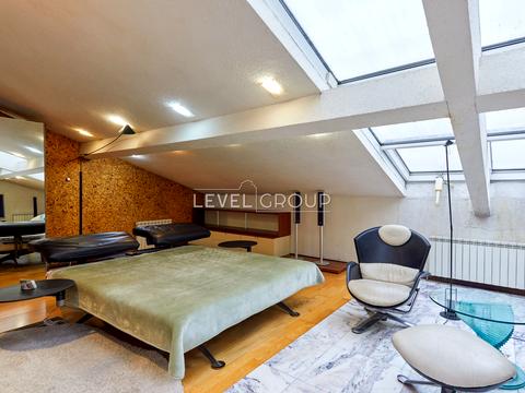 квартира по адресу Андреевский спуск, 34