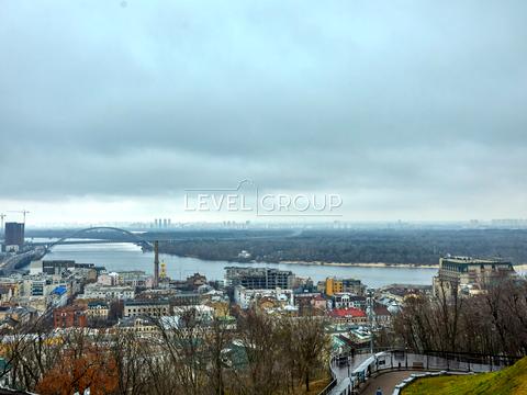 квартира по адресу Андреевский спуск, 34