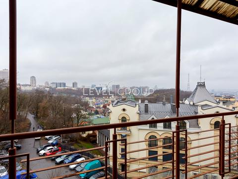 квартира по адресу Андреевский спуск, 34