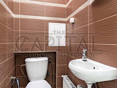 комерційна за адресою Інститутська вул., 13