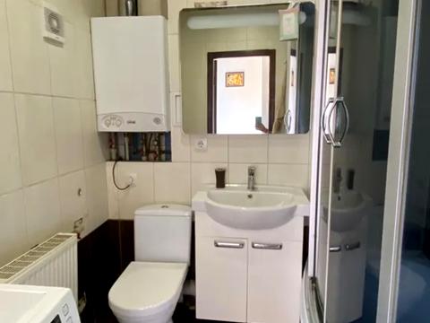 дом по адресу Закарпатская ул.