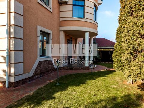 будинок за адресою Катерини Білокур вул., 27