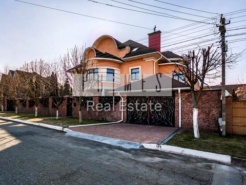 будинок за адресою Катерини Білокур вул., 27