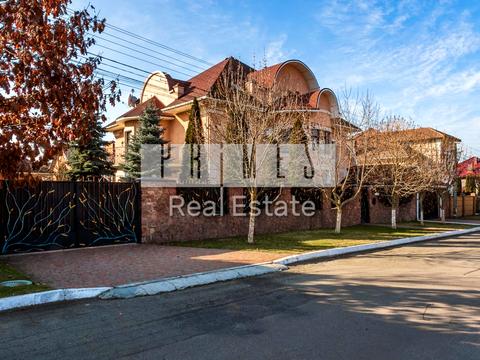 будинок за адресою Катерини Білокур вул., 27