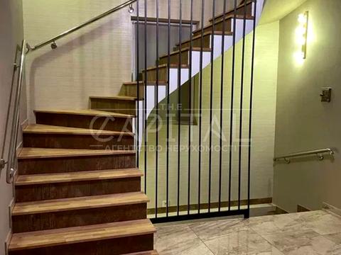 коммерческая по адресу Берёзовая ул., 1