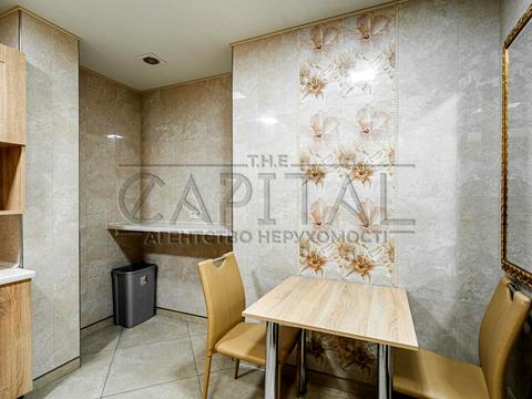 комерційна за адресою Богданівська вул., 7-А