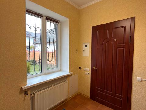 будинок за адресою Миколи Гнатюка вул. (Ласточкіна), 19