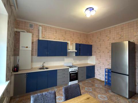 будинок за адресою Миколи Гнатюка вул. (Ласточкіна), 19