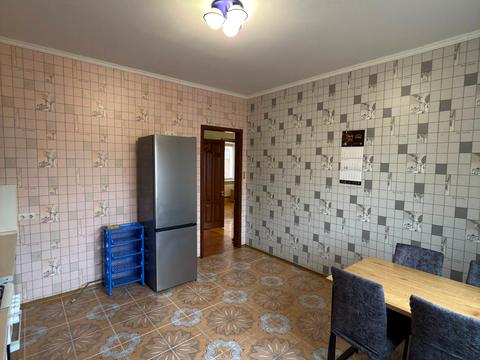 будинок за адресою Миколи Гнатюка вул. (Ласточкіна), 19