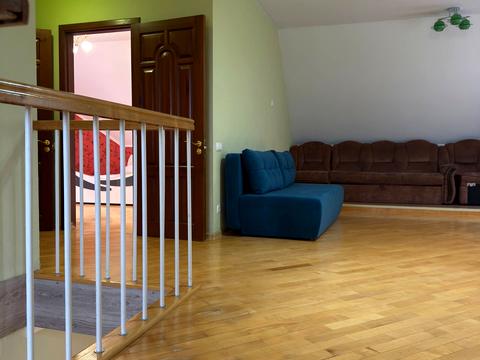 будинок за адресою Миколи Гнатюка вул. (Ласточкіна), 19