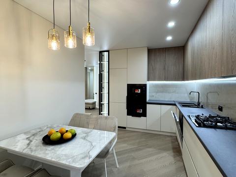 квартира за адресою Юліана Пелеша вул., 3