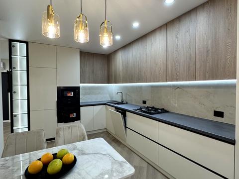 квартира за адресою Юліана Пелеша вул., 3