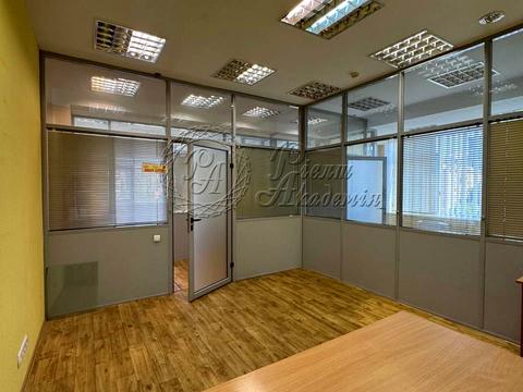 коммерческая по адресу Антоновича ул. (Горького), 170/172