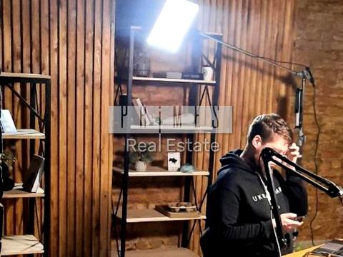 комерційна за адресою Велика Васильківська вул. (Червоноармійська), 48