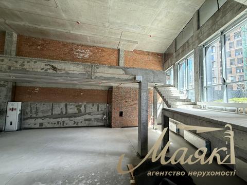 коммерческая по адресу Василия Тютюнника ул. (Анрі Барбюса), 39