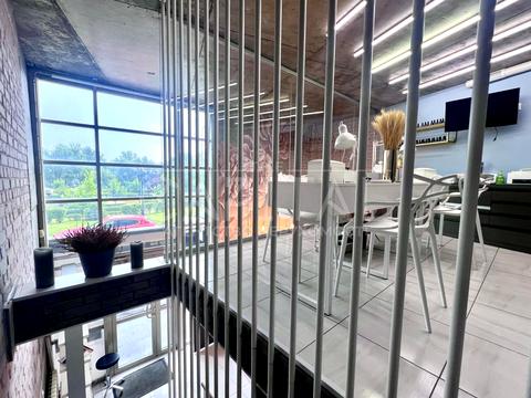 коммерческая по адресу Владимира Ивасюка просп. (Героїв Сталінграду), 1