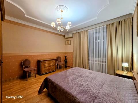 квартира за адресою Київ, Князів Острозьких вул. (Московська), 46/2