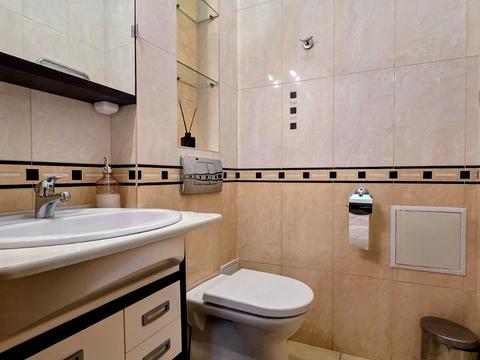 квартира за адресою Київ, Князів Острозьких вул. (Московська), 46/2