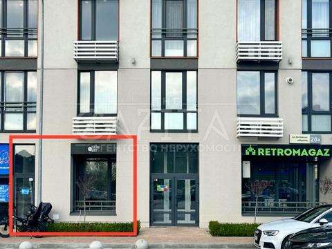 комерційна за адресою Київ, Дніпровська набережна вул., 14