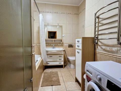 квартира за адресою Київ, Князів Острозьких вул. (Московська), 46/2