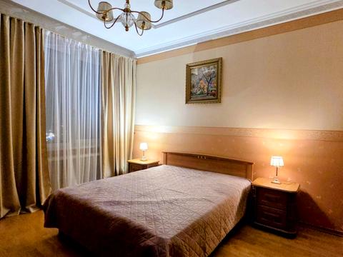 квартира за адресою Київ, Князів Острозьких вул. (Московська), 46/2